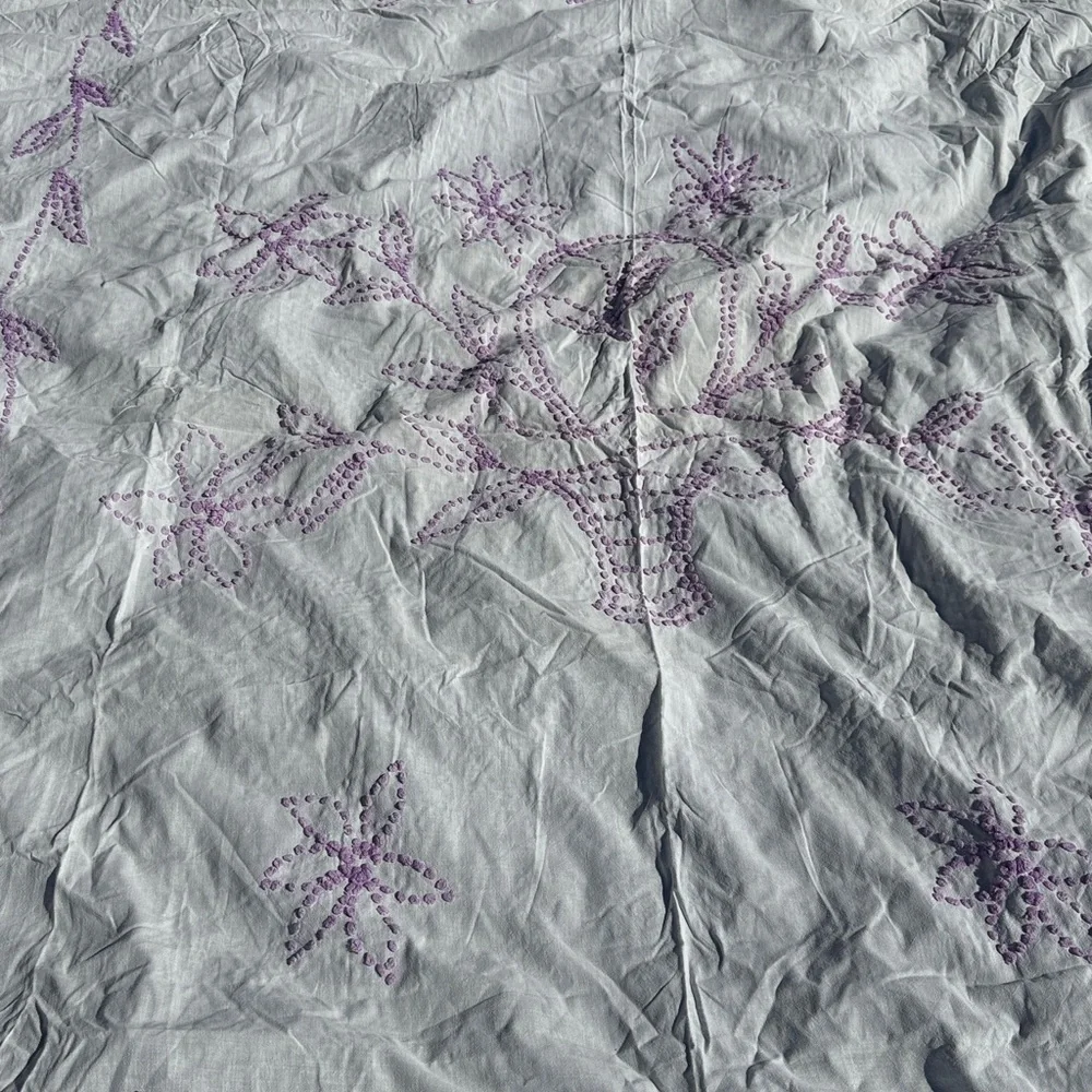 Vintage Purple and white Chenille Bedspread With Textured Pattern